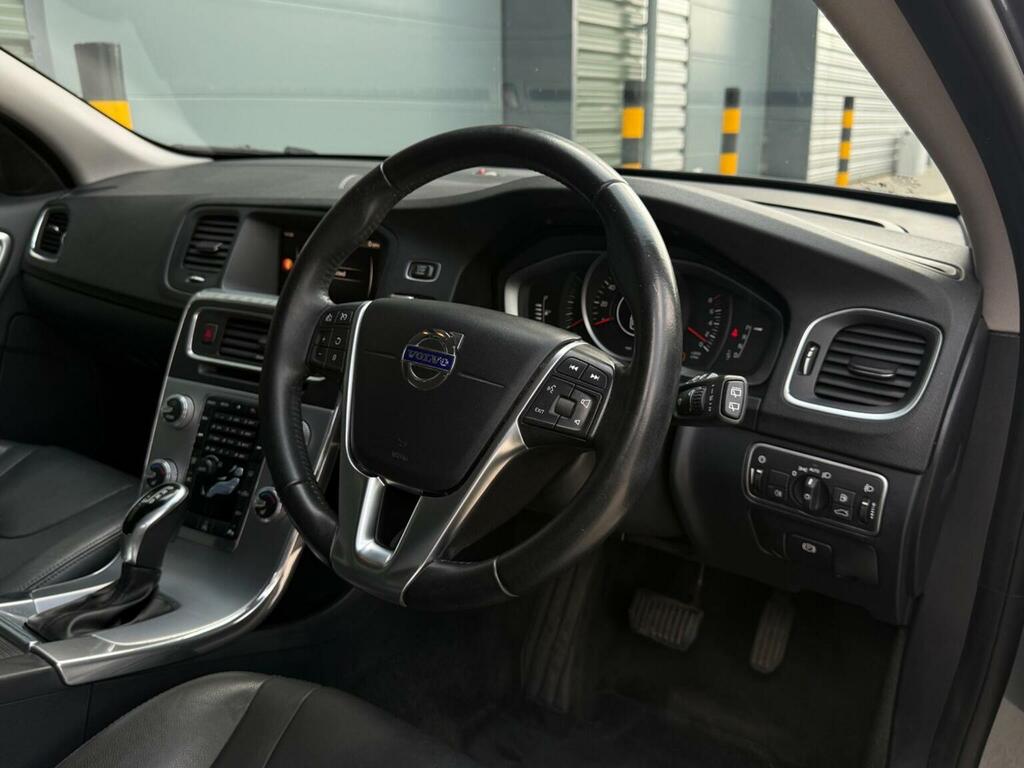 Volvo V60 2.0 T4 Se Nav Euro 6 Ss Grey #2