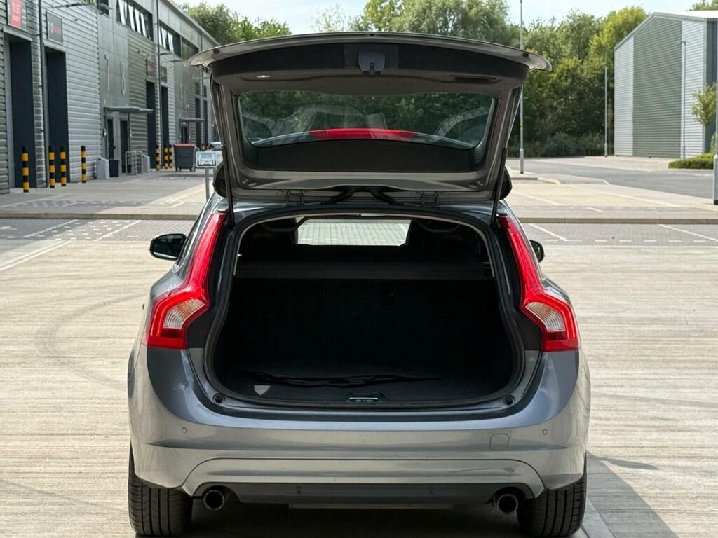 Volvo V60 D4 190 Se Nav Geartronic Leather Grey #10