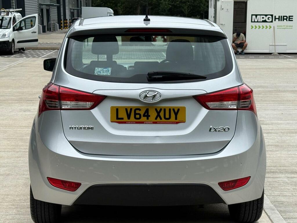 Hyundai Ix20 1.6 Crdi Style Hatchback Euro 5 White #10