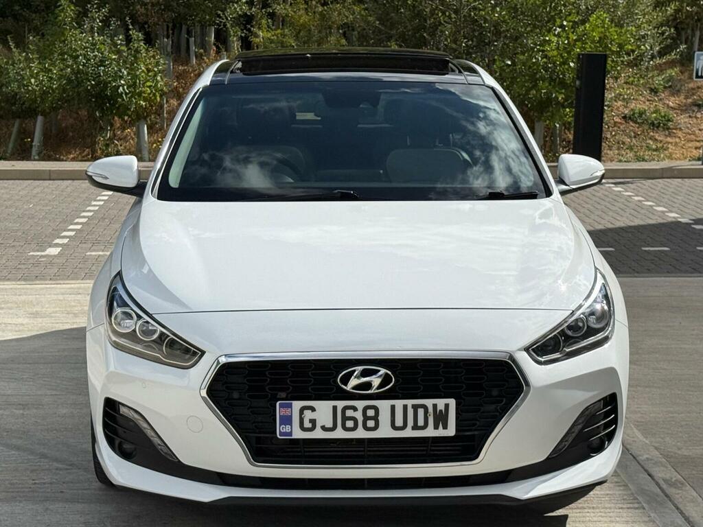 Hyundai I30 Hatchback 1.4 T-gdi Blue Drive Premium Se Dct Euro White #5