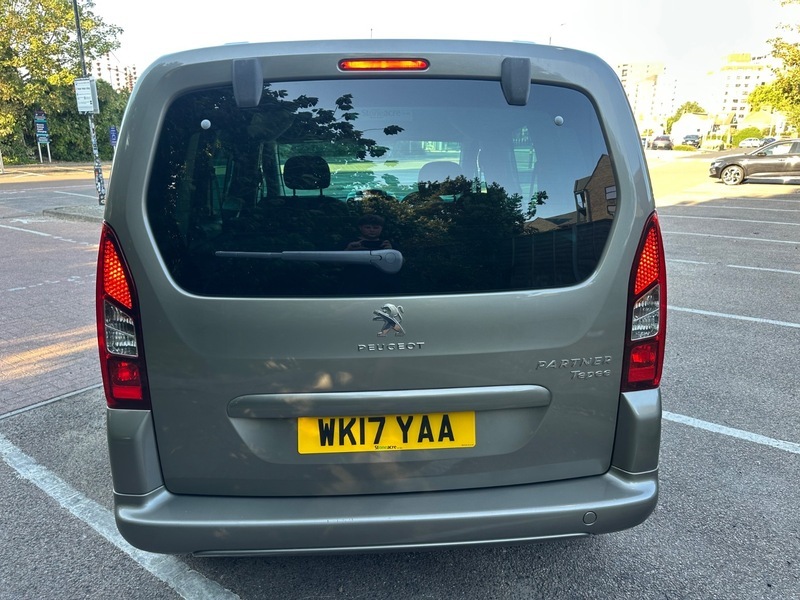 Peugeot Partner Tepee 1.6 Bluehdi Outdoor Euro 6 Ss Grey #13
