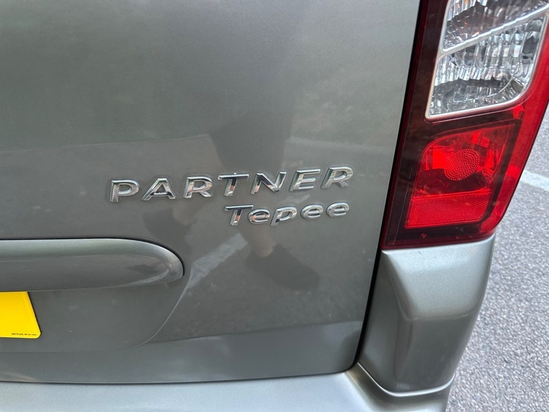 Peugeot Partner Tepee 1.6 Bluehdi Outdoor Euro 6 Ss Grey #26