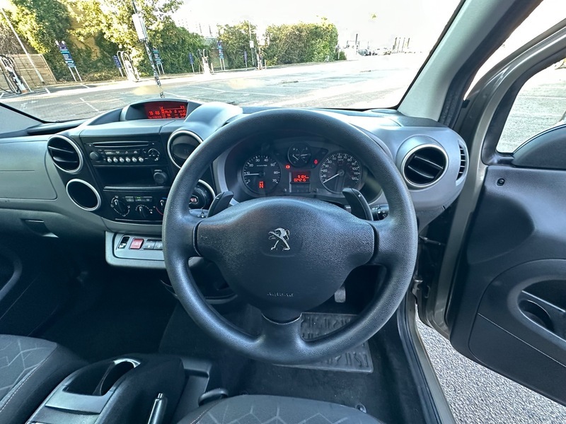 Peugeot Partner Tepee 1.6 Bluehdi Outdoor Euro 6 Ss Grey #38