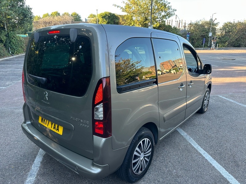 Peugeot Partner Tepee 1.6 Bluehdi Outdoor Euro 6 Ss Grey #14