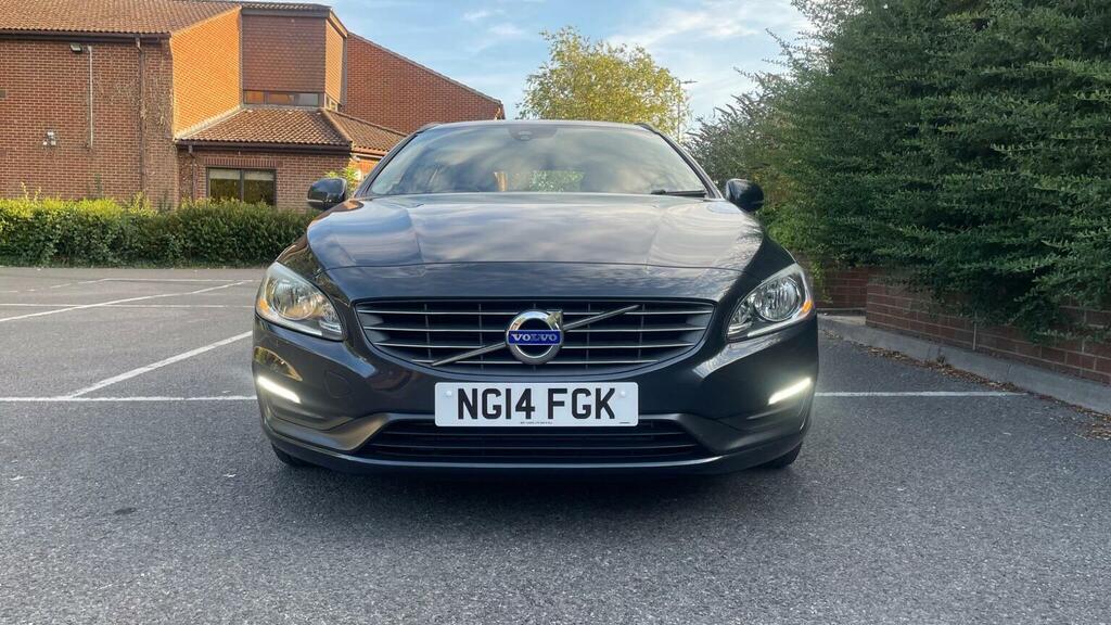 Volvo V60 2.0 D4 R-design Lux Nav Estate E Blue #13