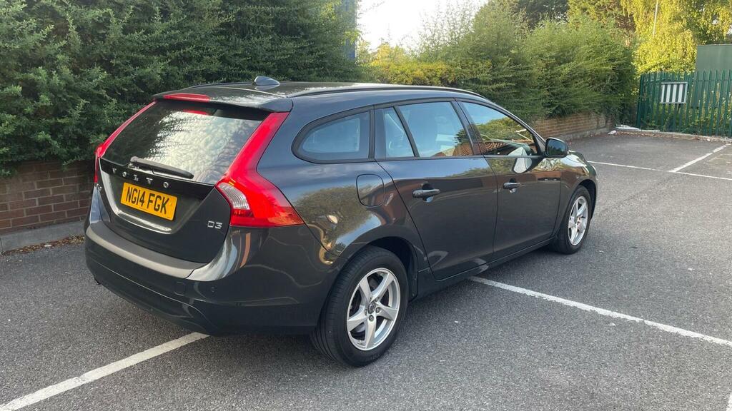Volvo V60 2.0 D4 R-design Lux Nav Estate E Blue #12