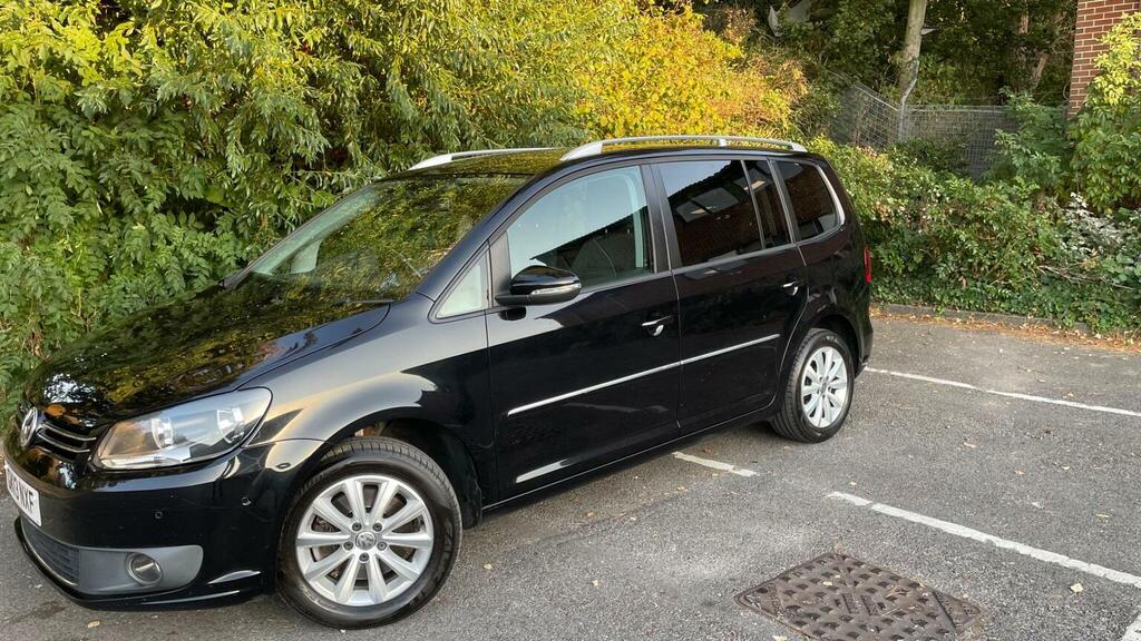 Volkswagen Touran 2.0 Tdi Sport Dsg Euro 5 Black #2
