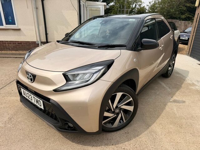 Toyota Aygo X 1.0 Vvt-i Exclusive Hatchback Eu Beige #2