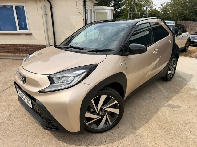 Toyota Aygo X 1.0 Vvt-i Exclusive Hatchback Eu Beige