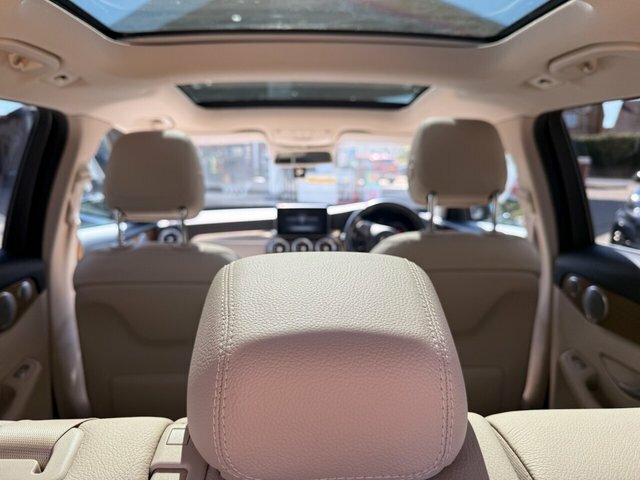 Mercedes-Benz GLC Class Suv 2.1 Glc220d Amg Line Premium G-tronic 4Matic Grey #24