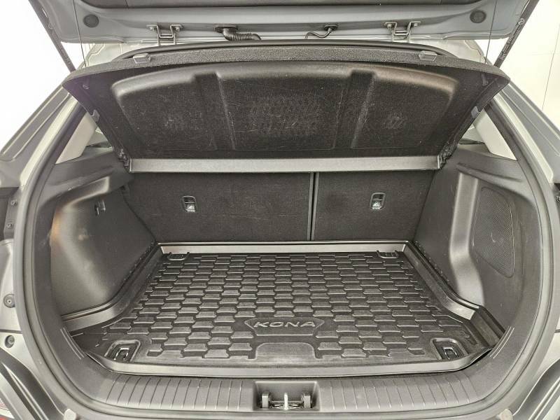 Hyundai Kona Premium Se Red #29