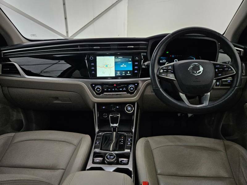 SsangYong Korando 1.6 D Pioneer 4X4 White #8