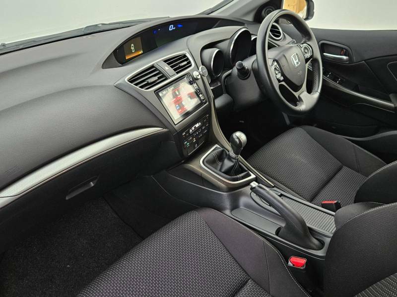 Honda Civic 1.8 I-vtec Se Plus Nav White
