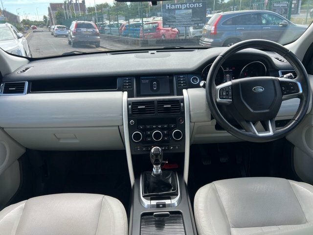 Land Rover Discovery Sport 2.0 Td4 Se Tech Suv 4Wd Euro 6 Black #3