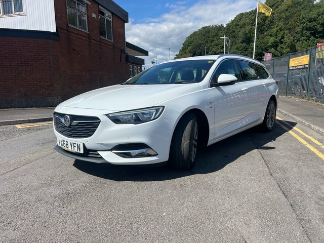Vauxhall Insignia 2.0 Turbo D Blueinjection Sri Nav Sports Tourer White #6