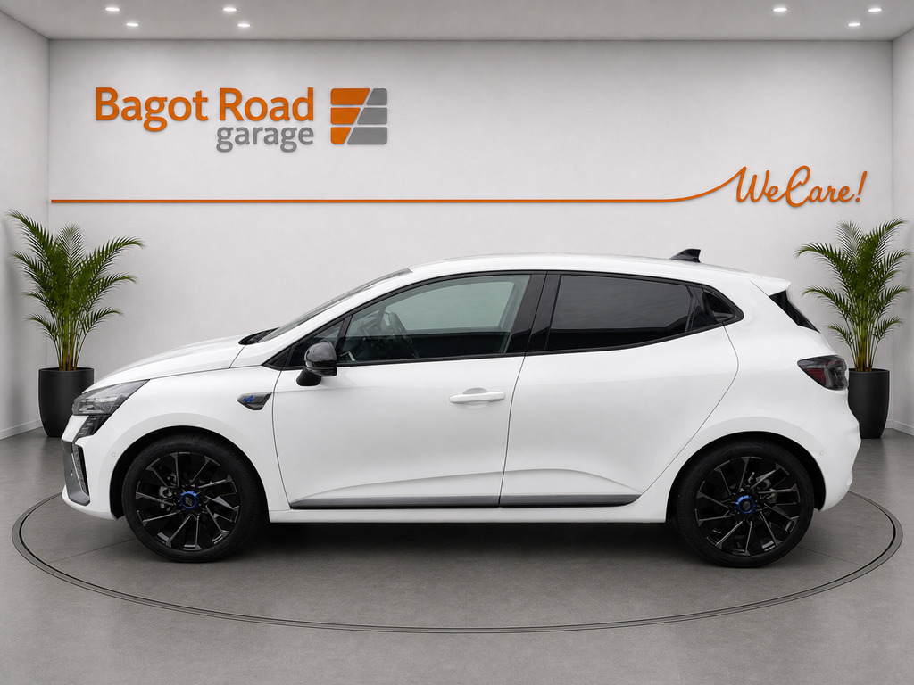 Renault Clio E-tech Iconic Esprit Alpine 145 Bhp Hybrid 5 White #2