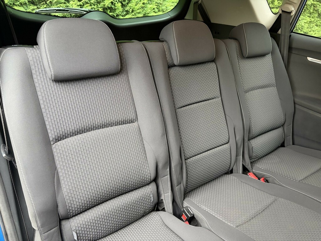 Toyota Verso 2.0 D-4d Icon Euro 5 White #23