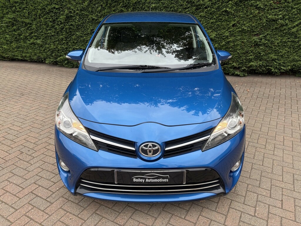 Toyota Verso 1.8 V-matic Icon Blue #6