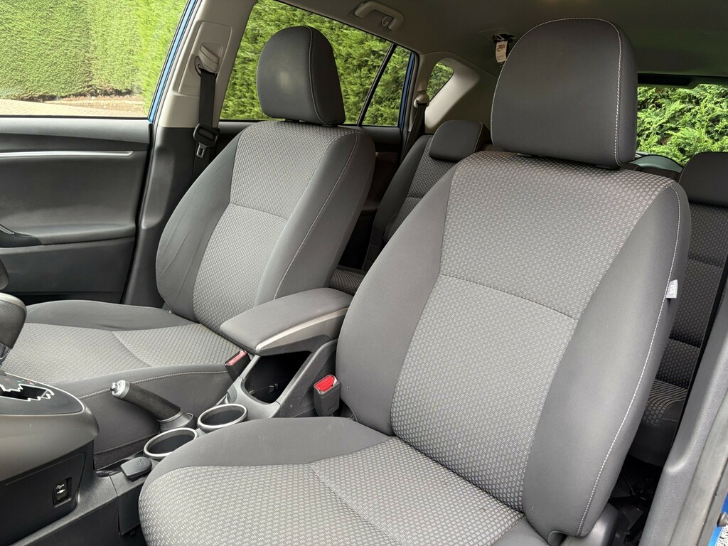 Toyota Verso 2.0 D-4d Icon Euro 5 White #22