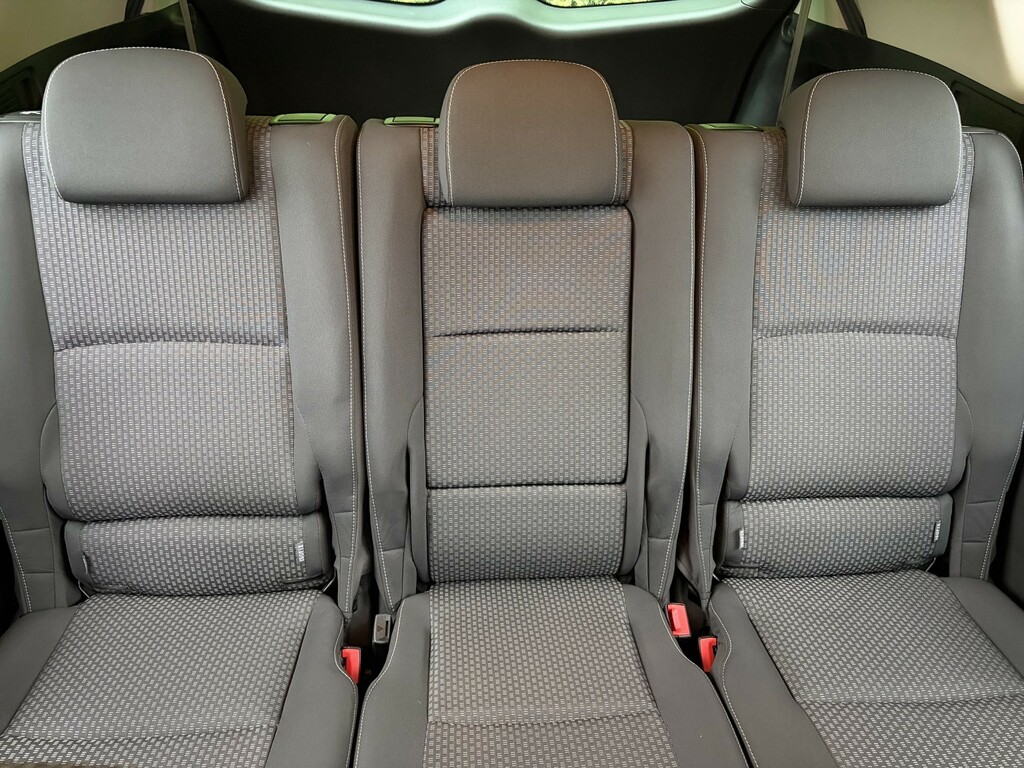 Toyota Verso 2.0 D-4d Icon Euro 5 White #24