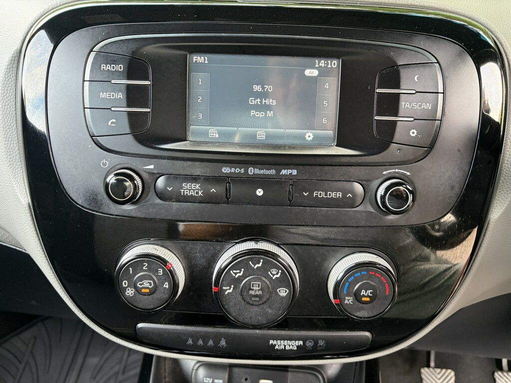 Kia Soul 1.6 Gdi Connect Euro 6 Black #28
