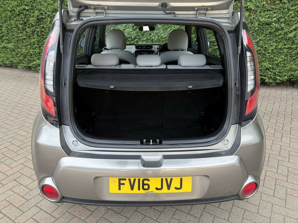 Kia Soul 1.6 Gdi Connect Euro 6 Black #16