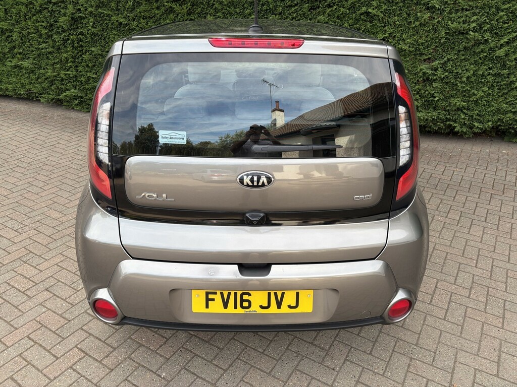 Kia Soul 1.6 Gdi Connect Euro 6 Black #14