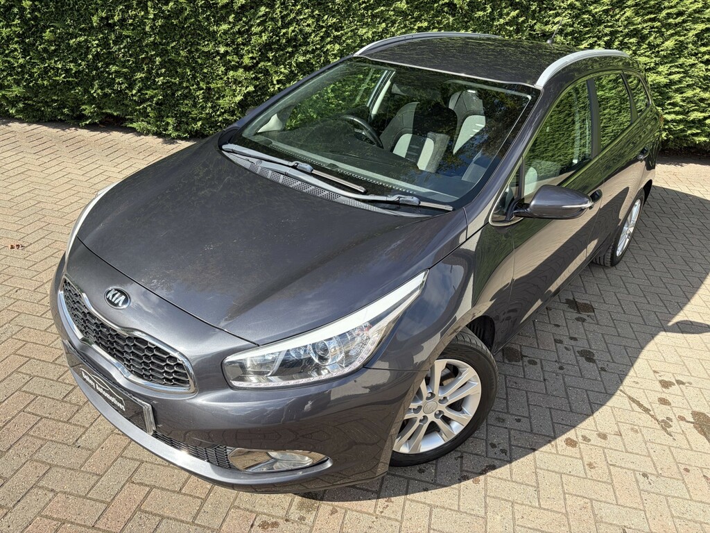 Kia Ceed 1.6 Crdi Ecodynamics 2 Silver #2