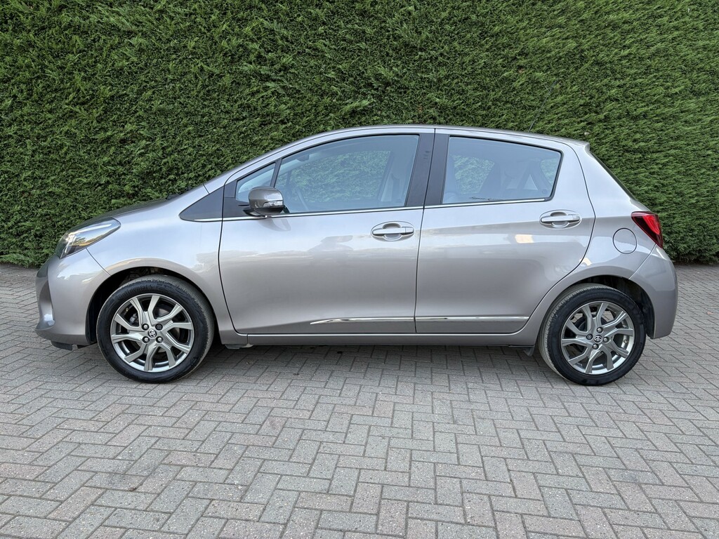 Toyota Yaris 1.3 Dual Vvt-i Excel Brown #5