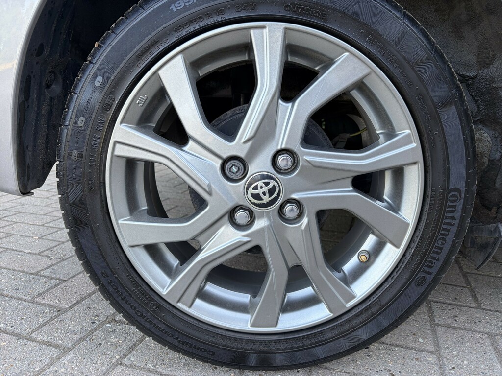 Toyota Yaris 1.33 Dual Vvt-i Icon Hatchback E Blue #38