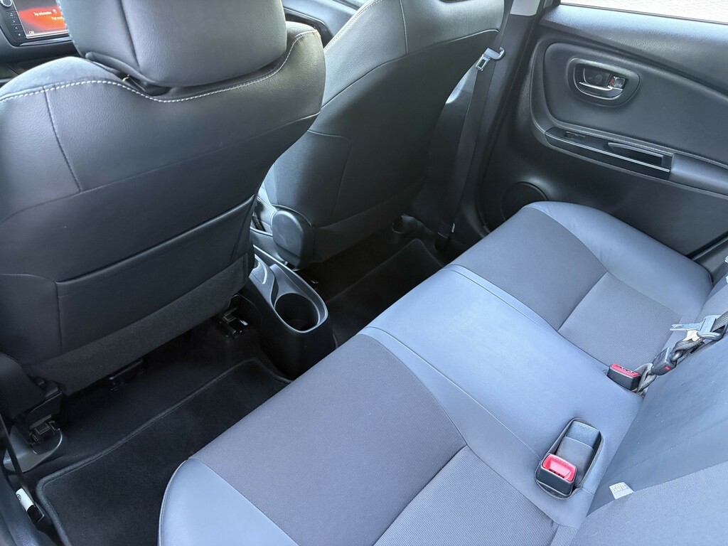 Toyota Yaris 1.33 Dual Vvt-i Icon Hatchback E Blue #25