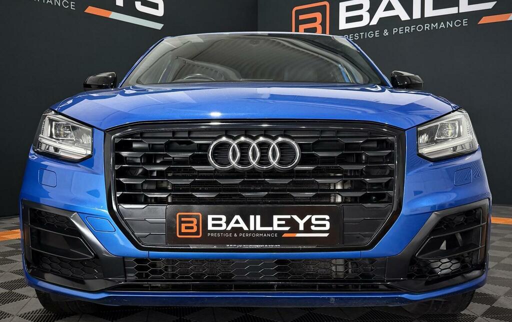Audi Q2 1.6 Tdi 30 Black Edition Euro 6 Ss Blue #3