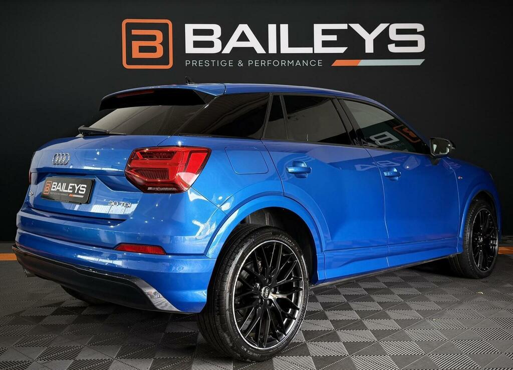 Audi Q2 1.6 Tdi 30 Black Edition Euro 6 Ss Blue #2