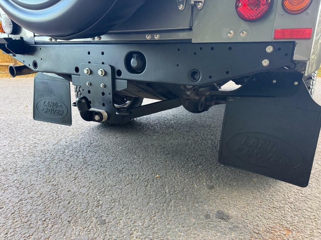 Land Rover Defender 110 110 County Station Wagon Grey #10