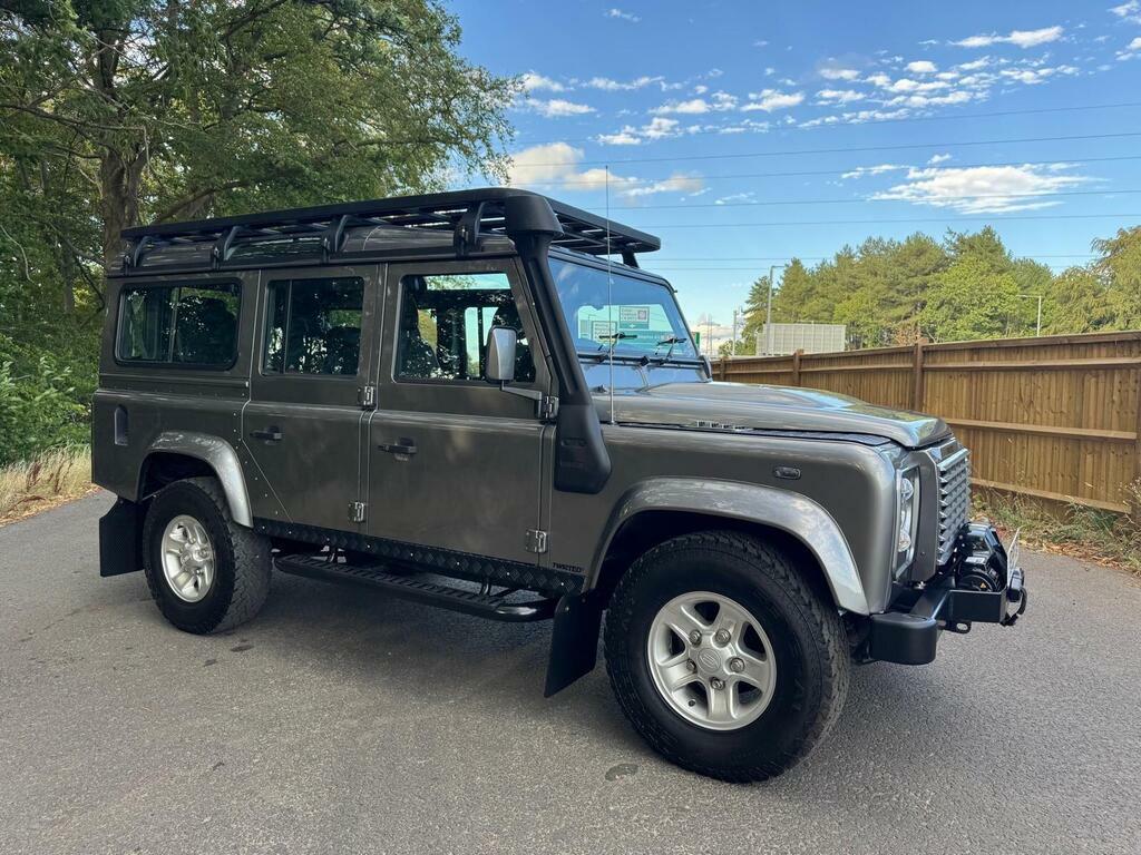 Land Rover Defender 110 2.4 Tdci Xs Station Wagon Grey