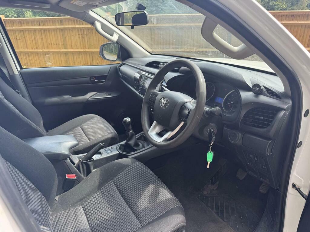 Toyota HILUX 2.4 D-4d Invincible X 4Wd Euro 6 Ss T Blue #19