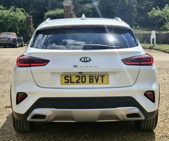 Kia Xceed 1.0 T-gdi 3 Suv White #5