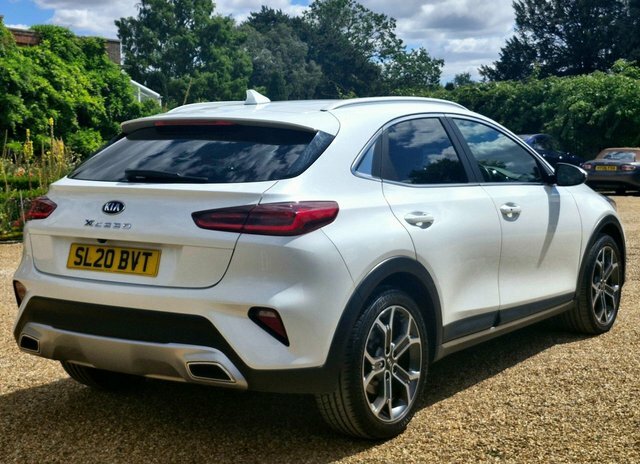 Kia Xceed 1.0 T-gdi 3 Suv White #4