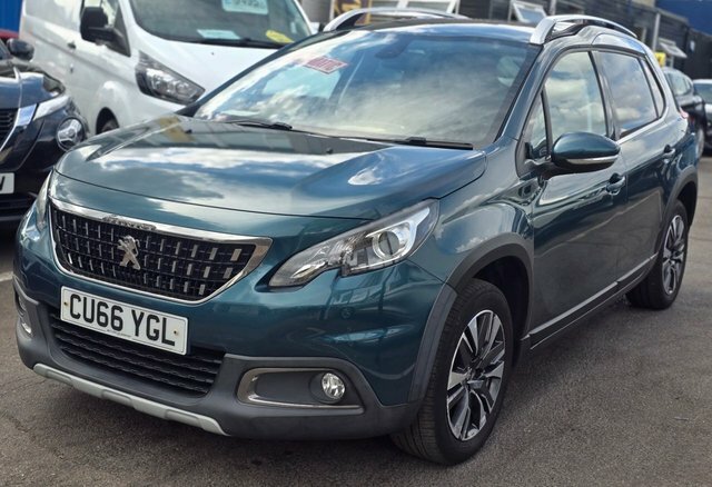Peugeot 2008 1.2 Puretech Allure Suv Etg E CU66YGL Green #3