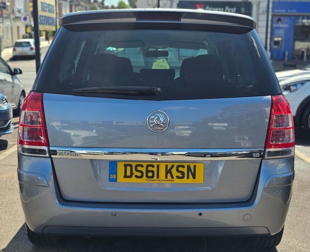 Vauxhall Zafira 1.8 16V Sri Mpv Euro 5 140 Ps DS61KSN Silver #6