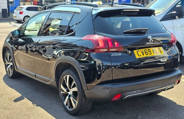 Peugeot 2008 1.2 Puretech Gt Line Suv Eat CV69KLO Black #3