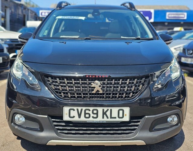 Peugeot 2008 1.2 Puretech Gt Line Suv Eat CV69KLO Black #2