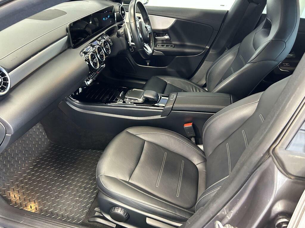 Mercedes-Benz CLA Class 180 Amg Line Premium Tip 2021 Grey #23