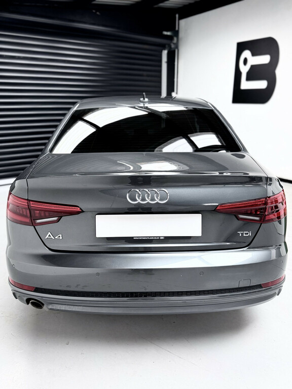 Audi A4 S Line Tdi  #4