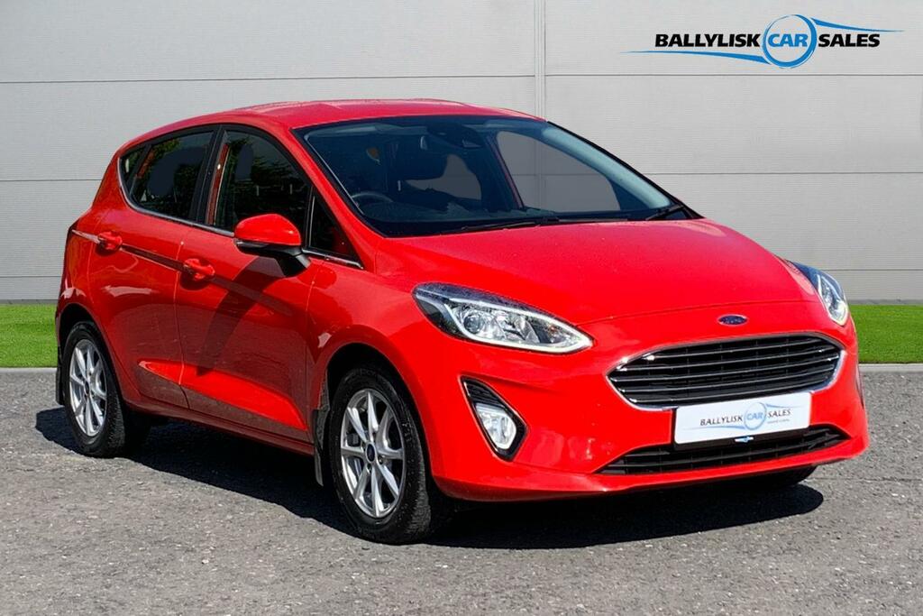 Ford Fiesta 1.1 Ti-vct 85Ps Zetec In Red With 72K Red
