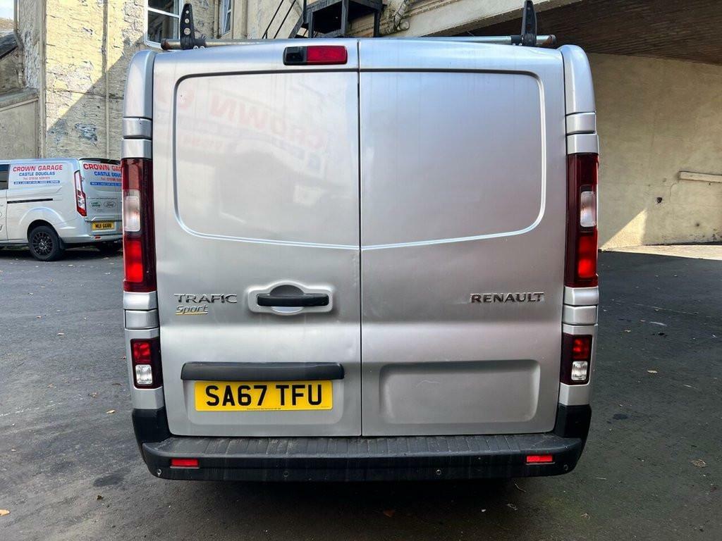Renault Trafic 1.6 Ll29 Energy Dci 125 Sport Nav Euro 6 Silver #4