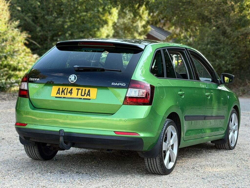 Skoda Rapid Spaceback 1.2 Tsi Elegance Euro 5 Green #4