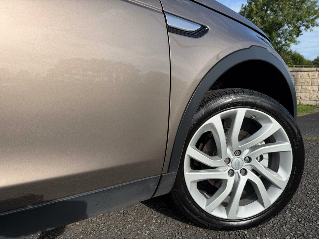 Land Rover Discovery Sport Td4 Hse Black White #12
