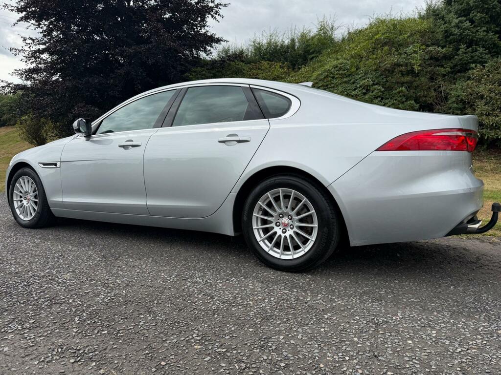 Jaguar XF 2.0D Prestige Euro 6 Ss VNZ8382 Silver #5