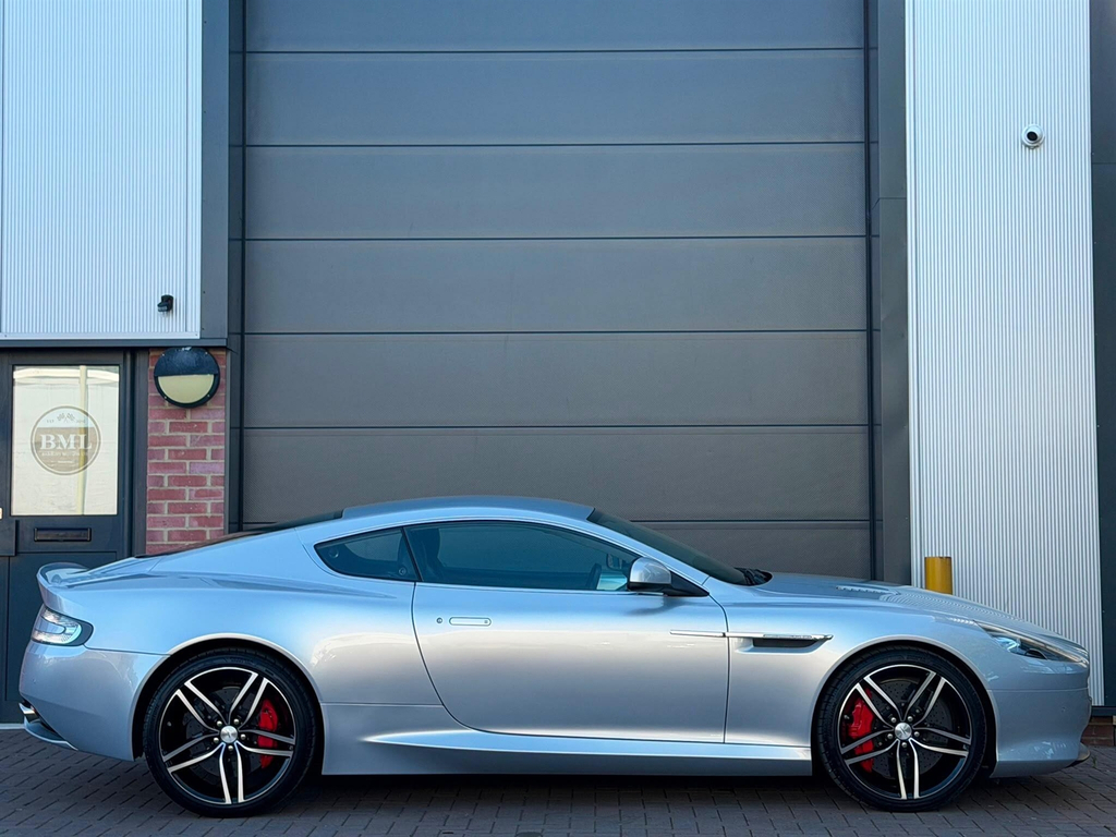 Aston Martin DB9 Coupe 6.0 V12 T-tronicii Euro 5 201414 #8